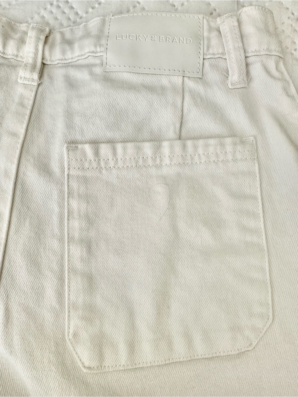Lucky Brand White Denim High Rise Wide Leg Crops NawOT Size 8/29 - Picture 6 of 8